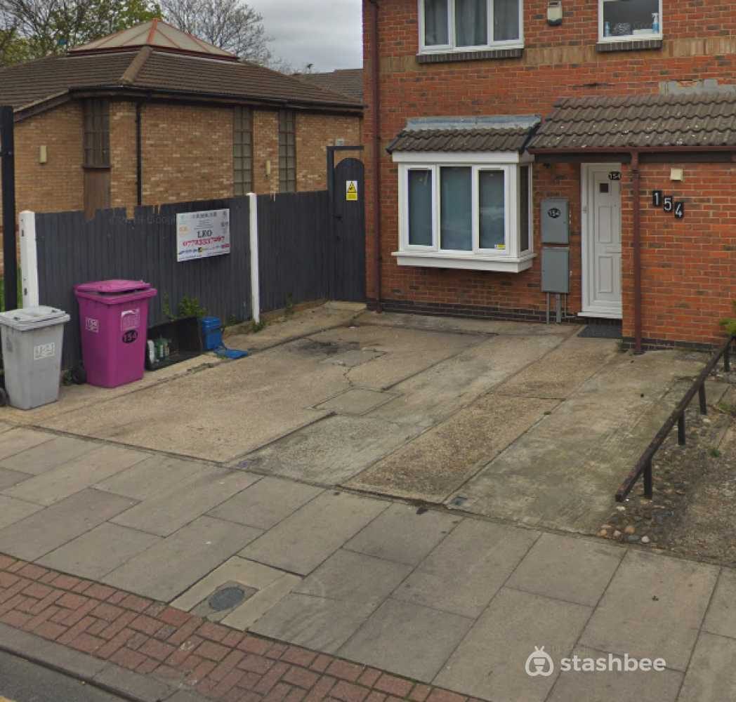 Parking Space to Rent in East London, E14