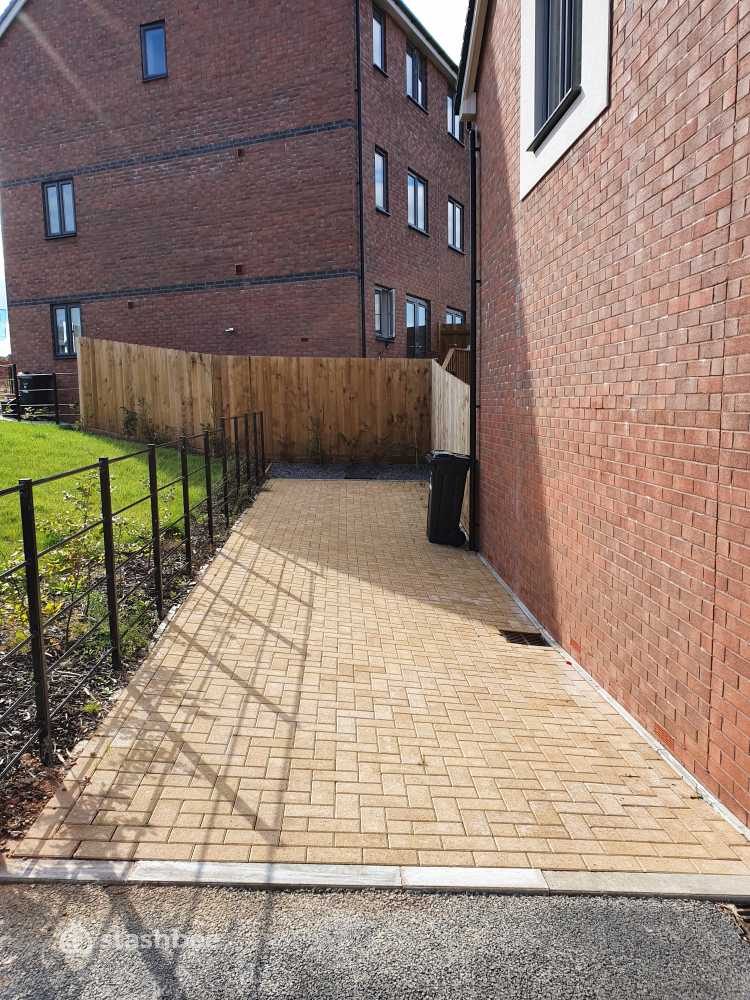 Parking Space to Rent in Exeter, EX1