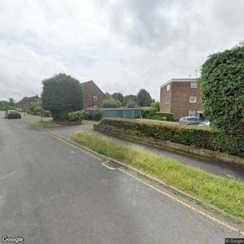 Lock-up Garage to Rent at The Ridgeway, RH6 7NN
