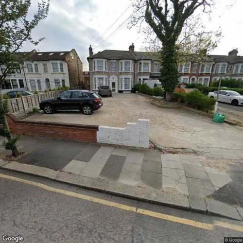 Parking Space to Rent in Ilford, IG1