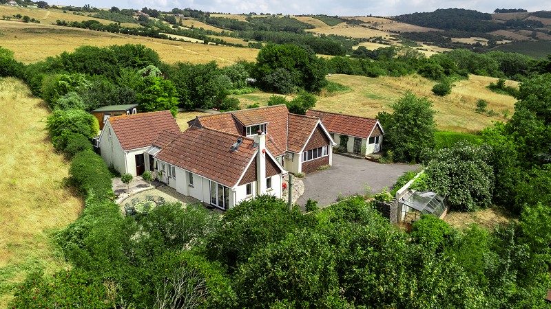 4 bedroom equestrian for sale