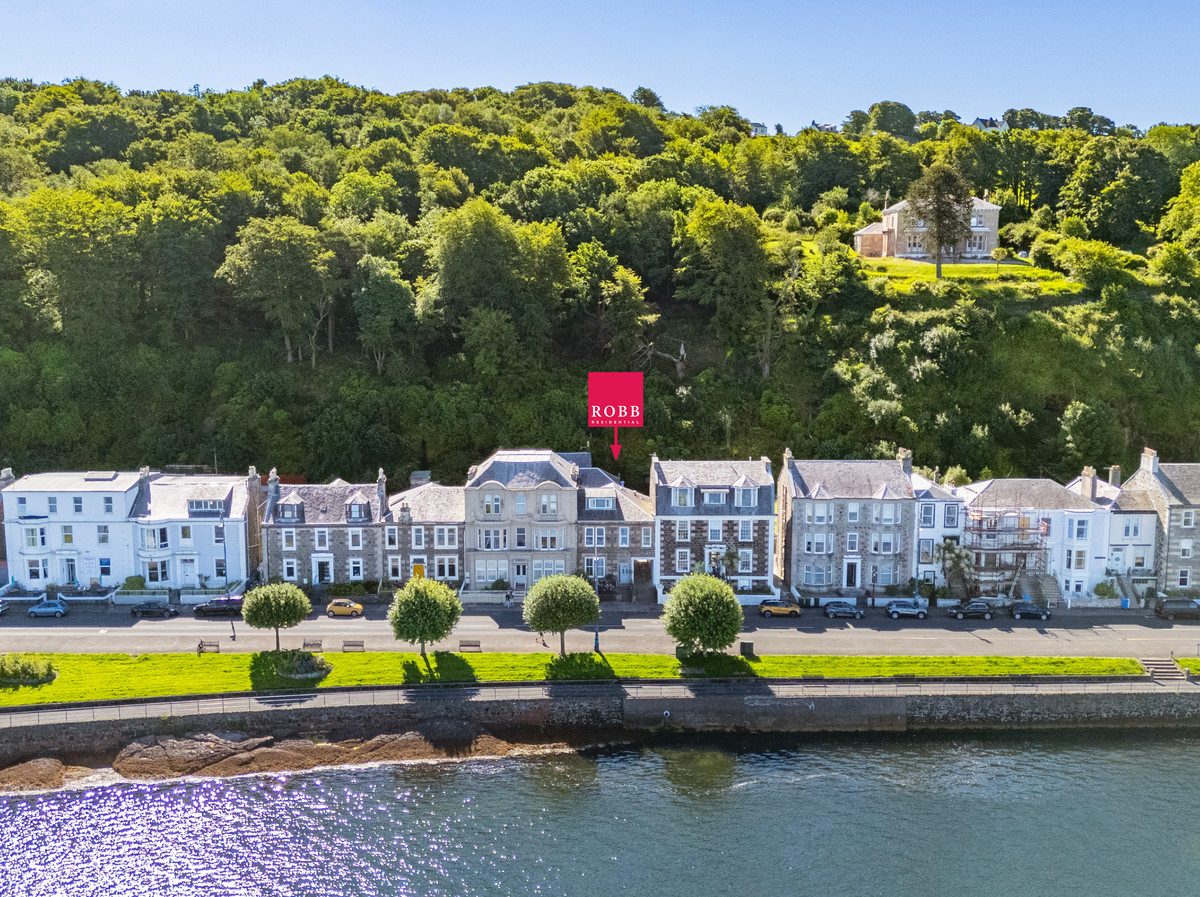 6 Battery Place, Rothesay, PA20 9DP