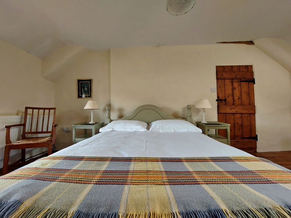 Gallestra a rustic, rural retreat farm house nr dolgellau snowdonia