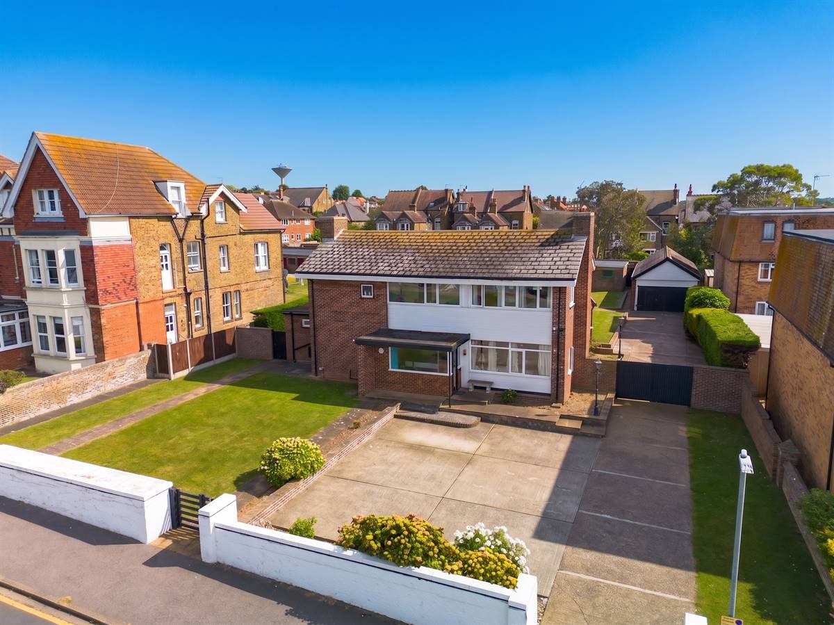 Beacon Hill, Herne Bay, CT6 6AY