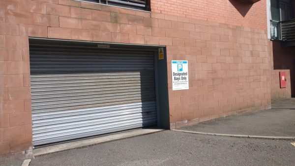 Parking on Pall Mall, L3