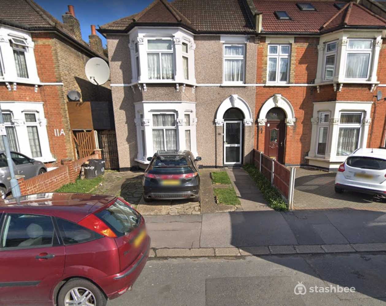 Parking Space to Rent in Ilford, IG3