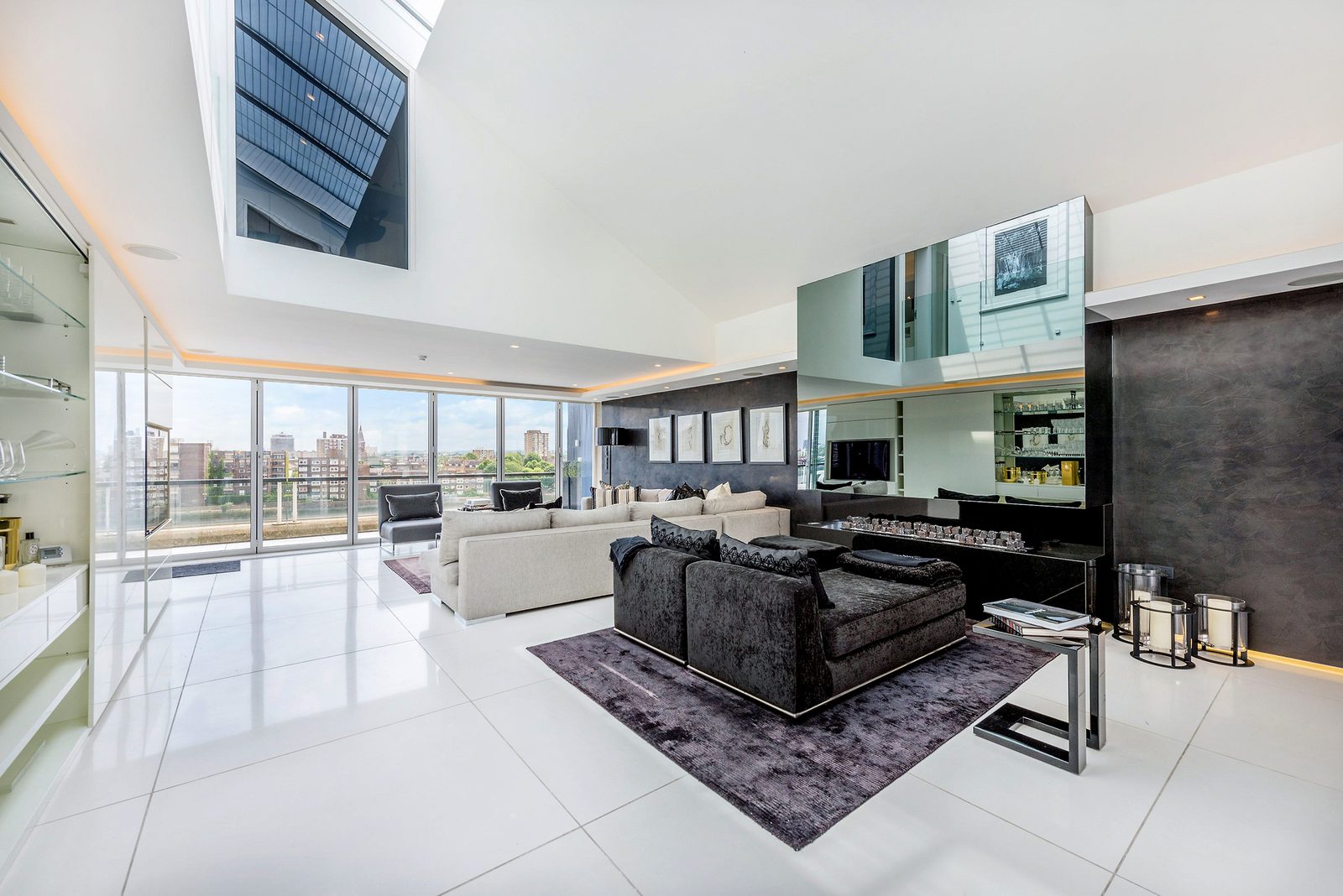 Sophisticated Riverside Chelsea
