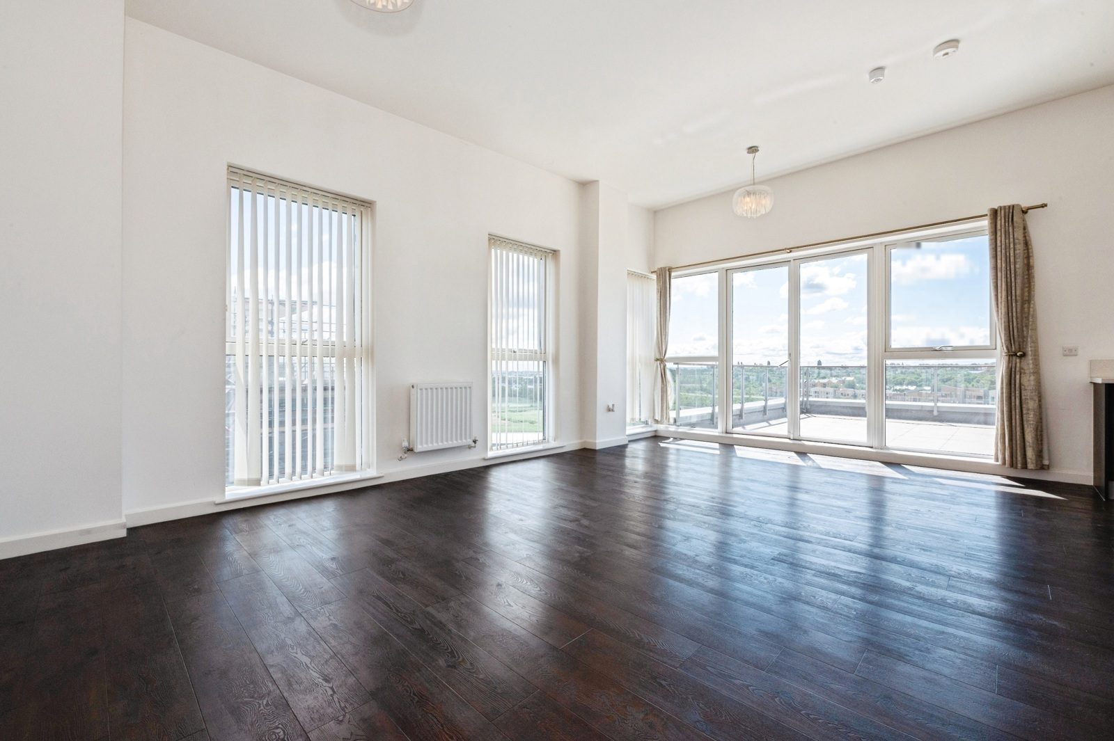Clovelly Place, Greenhithe, Kent, DA9