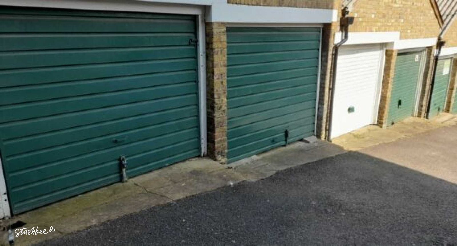 Lock-up Garage to Rent at Clover Street, ME4 4DT