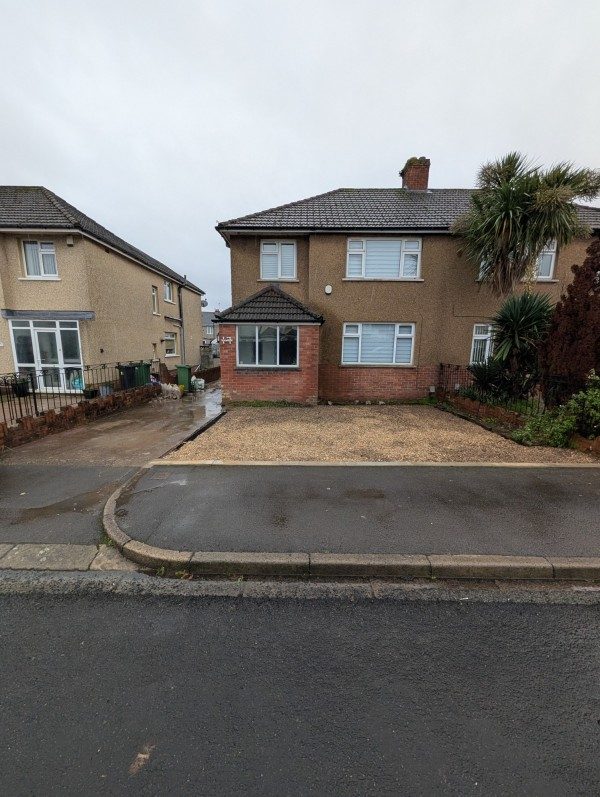 Parking on Broadhaven, CF11