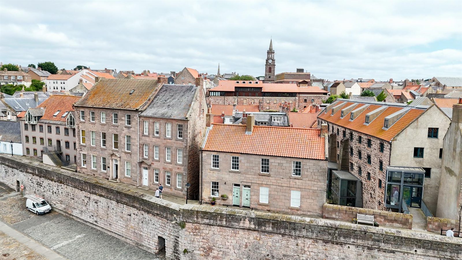 Period waterfront townhouse, Berwick-Upon-Tweed