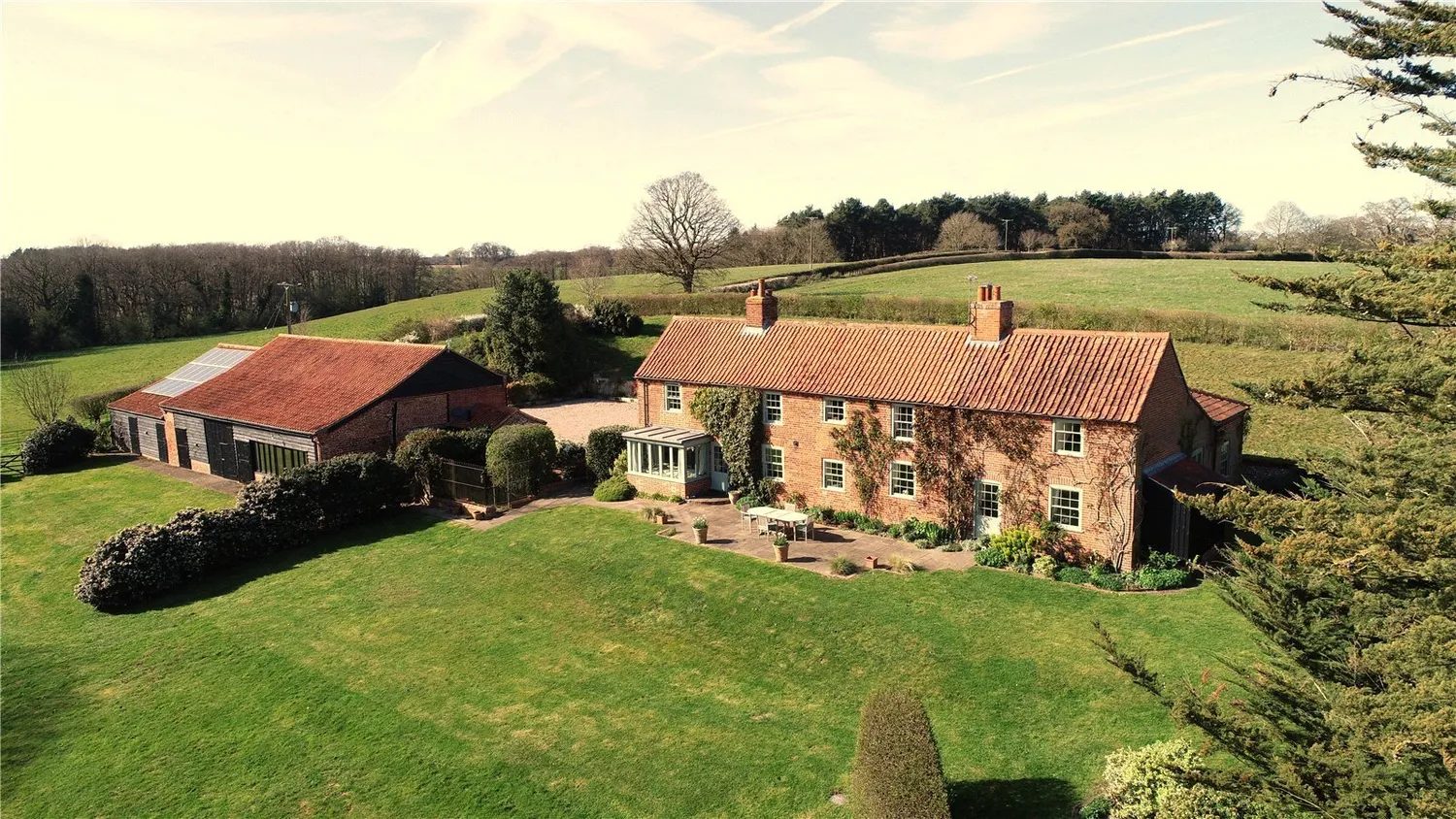Period farmhouse, Small Hopes Farm