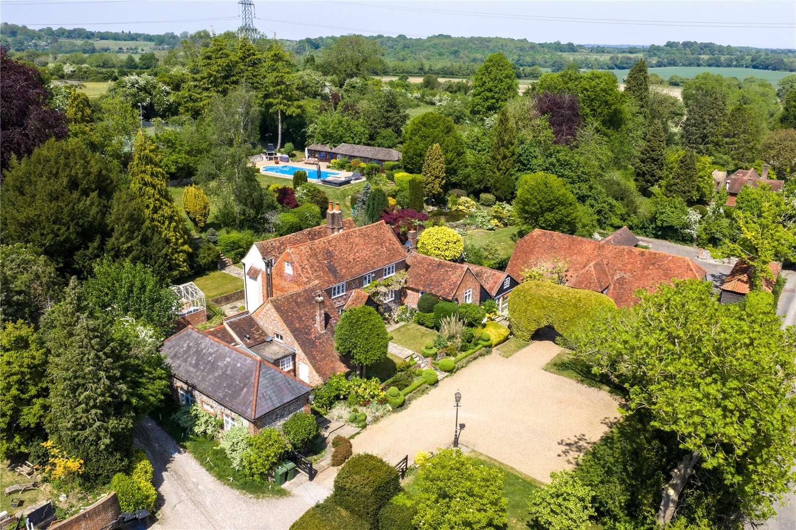 Grade II listed farmhouse, Orpington