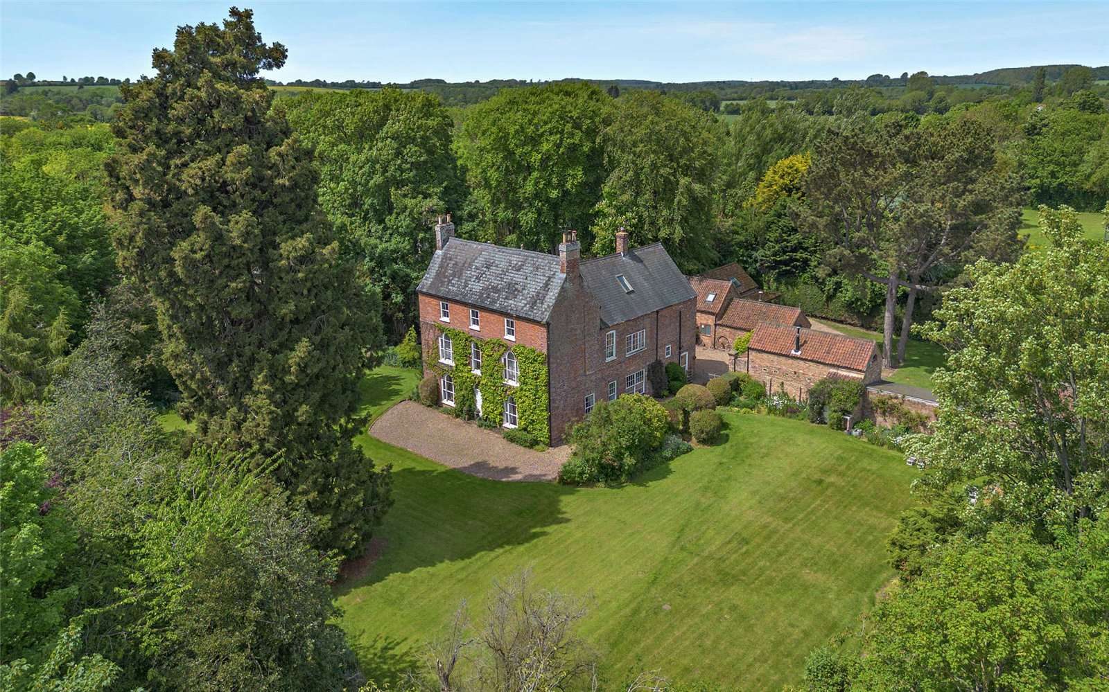 Grade II listed cottage in Grimsby
