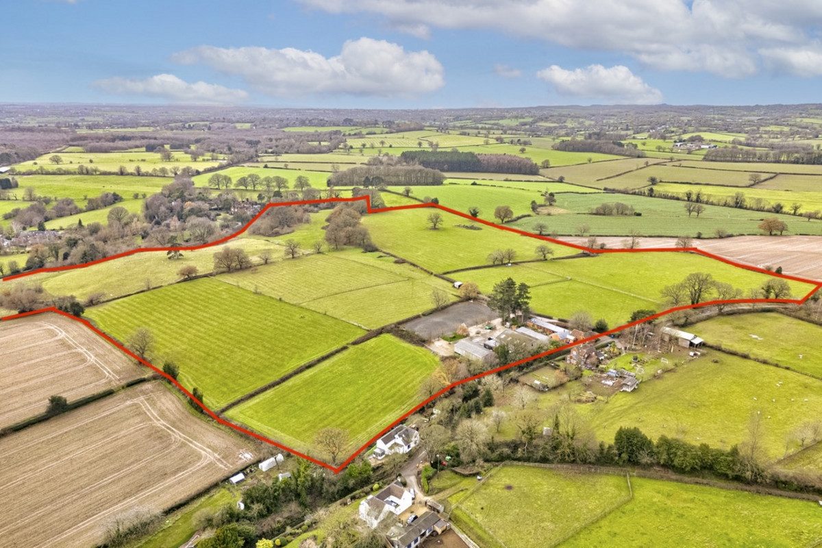 Farm House for sale with 6 bedrooms, Cross In Hand Lane, Lichfield