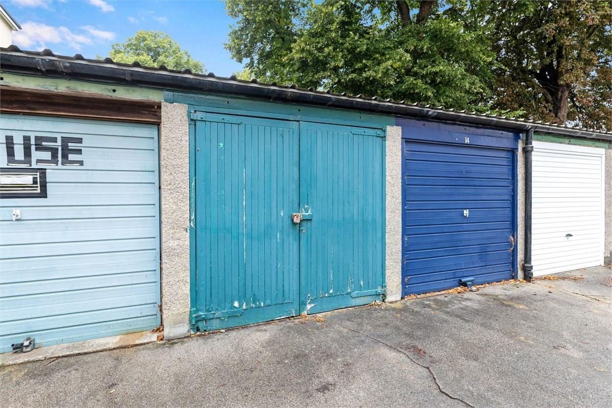Lock-ups & car parking for sale in Morningside