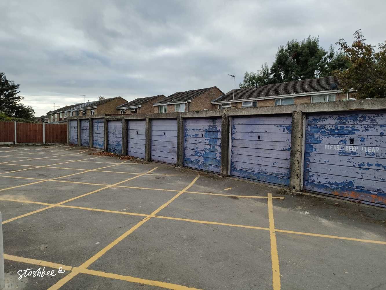 Lock-up Garage to Rent on Yew Close, CM8 2PW