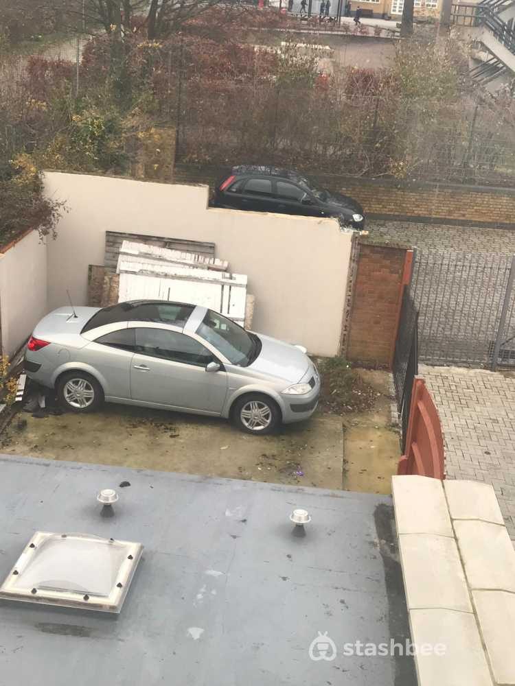 Parking Space to Rent in South West London, SW16