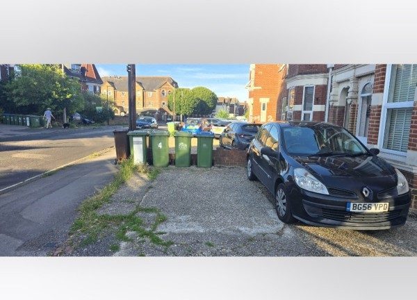 Parking on Landguard Rd, SO15