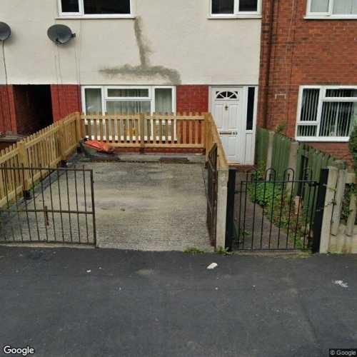 Parking Space to Rent in Stoke-on-trent, ST8