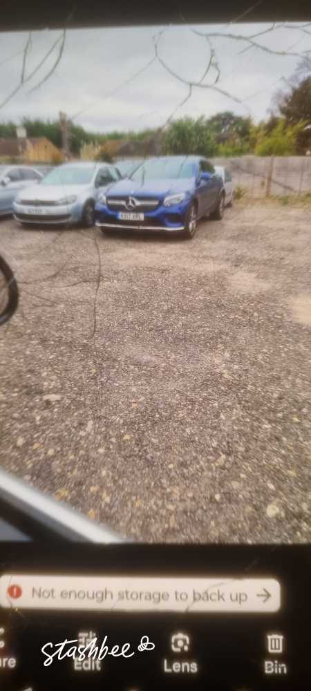 Parking Space to Rent in Staines-upon-thames, TW18