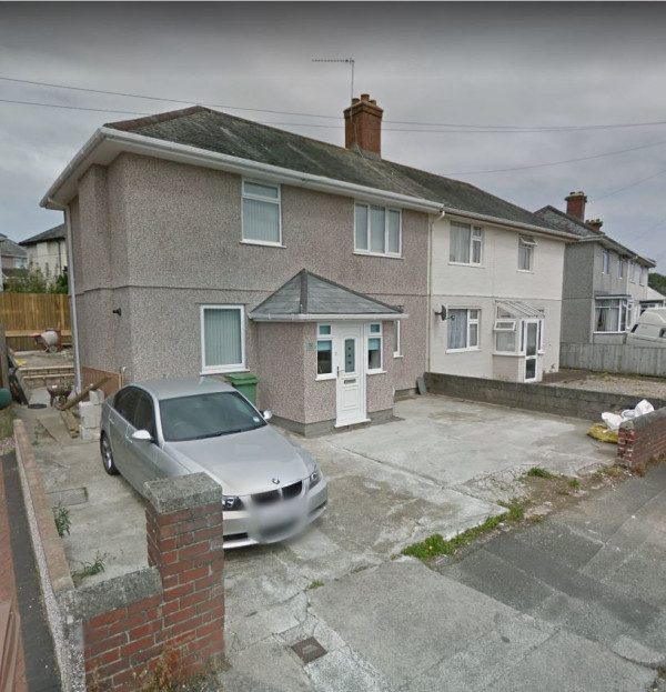 Parking on Loughboro Rd, PL5