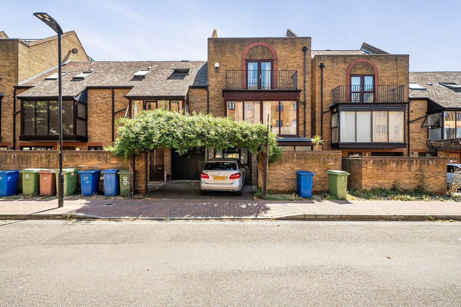 Rotherhithe Street, London, SE16