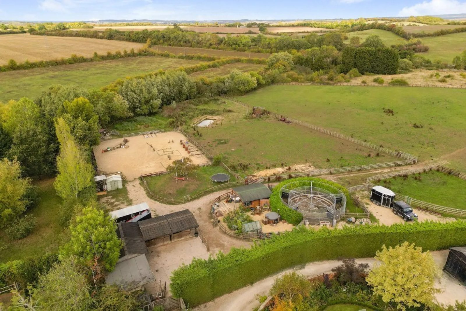 Equestrian with a pool in Moreton-in-Marsh