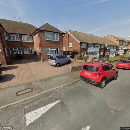 Parking Space to Rent in Worcester Park, KT4