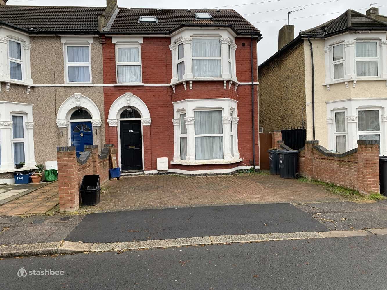 Parking Space to Rent in Ilford, IG3
