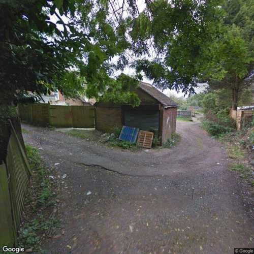 Parking Space to Rent in Luton, LU2