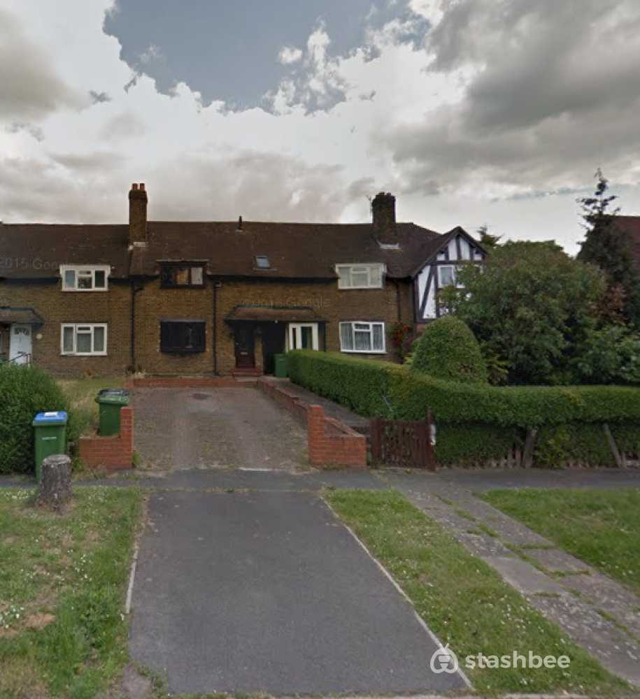 Parking Space to Rent in South East London, SE9