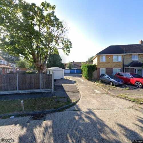 Lock-up Garage to Rent at Vevers Road, RH2 7NU
