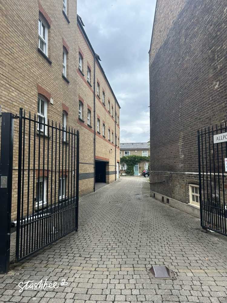 Parking Space to Rent in East London, E1