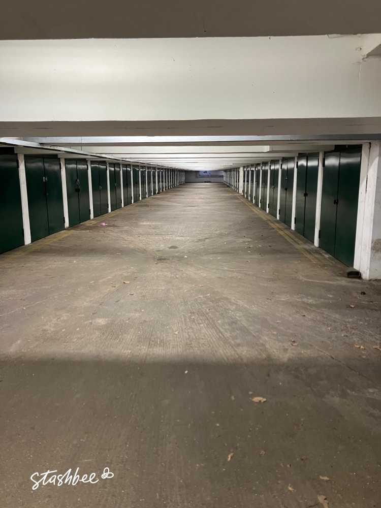 Lock-up Garage to Rent at Wesley Close, SE17 3AY
