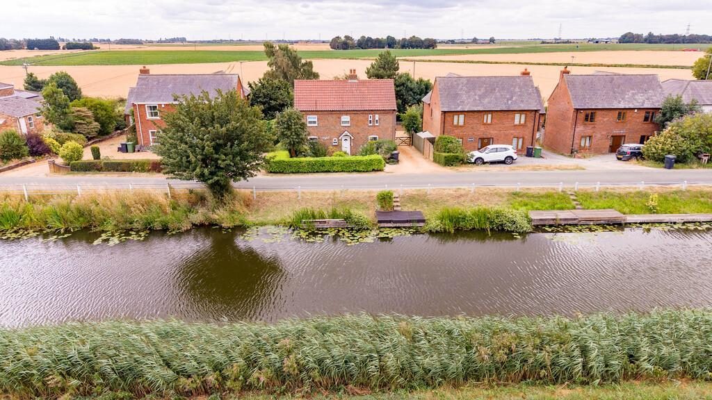 3 Bedroom Detached House For Sale High Street, Nordelph, Downham Market