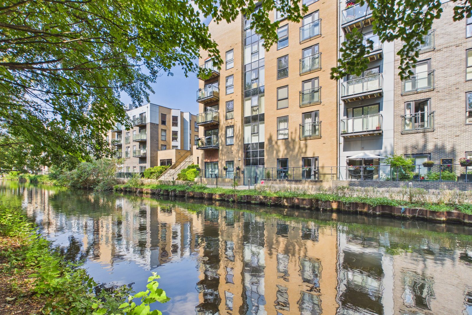 Nash Mills Wharf, Hemel Hempstead, HP3