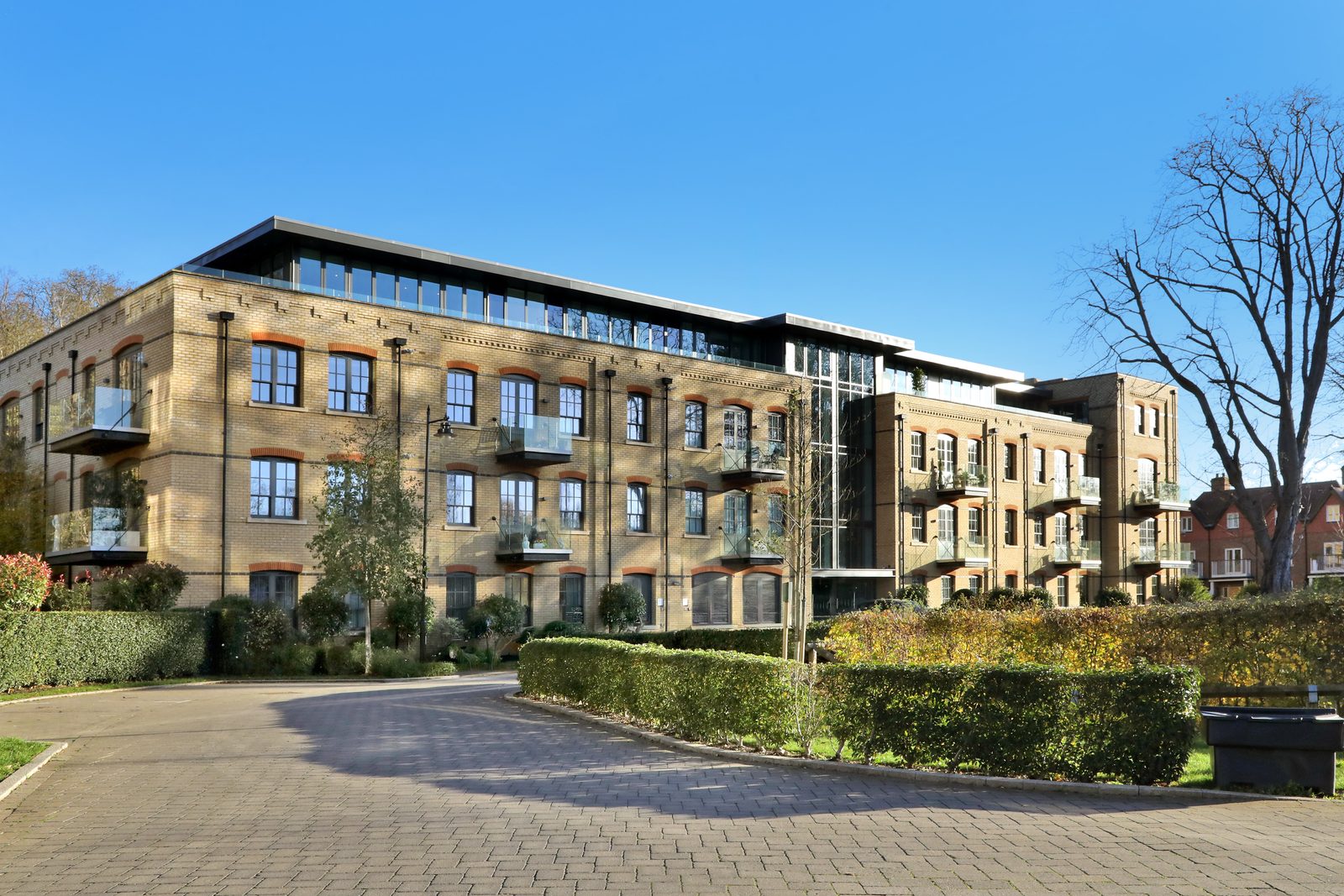 Riverside Panoramic Views