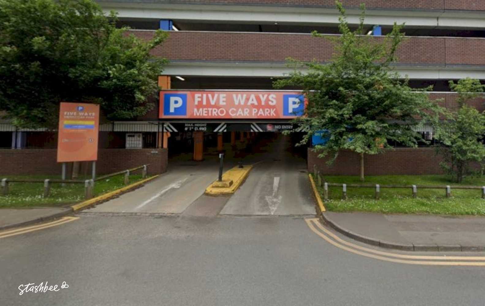 Parking Space to Rent in Birmingham, B16