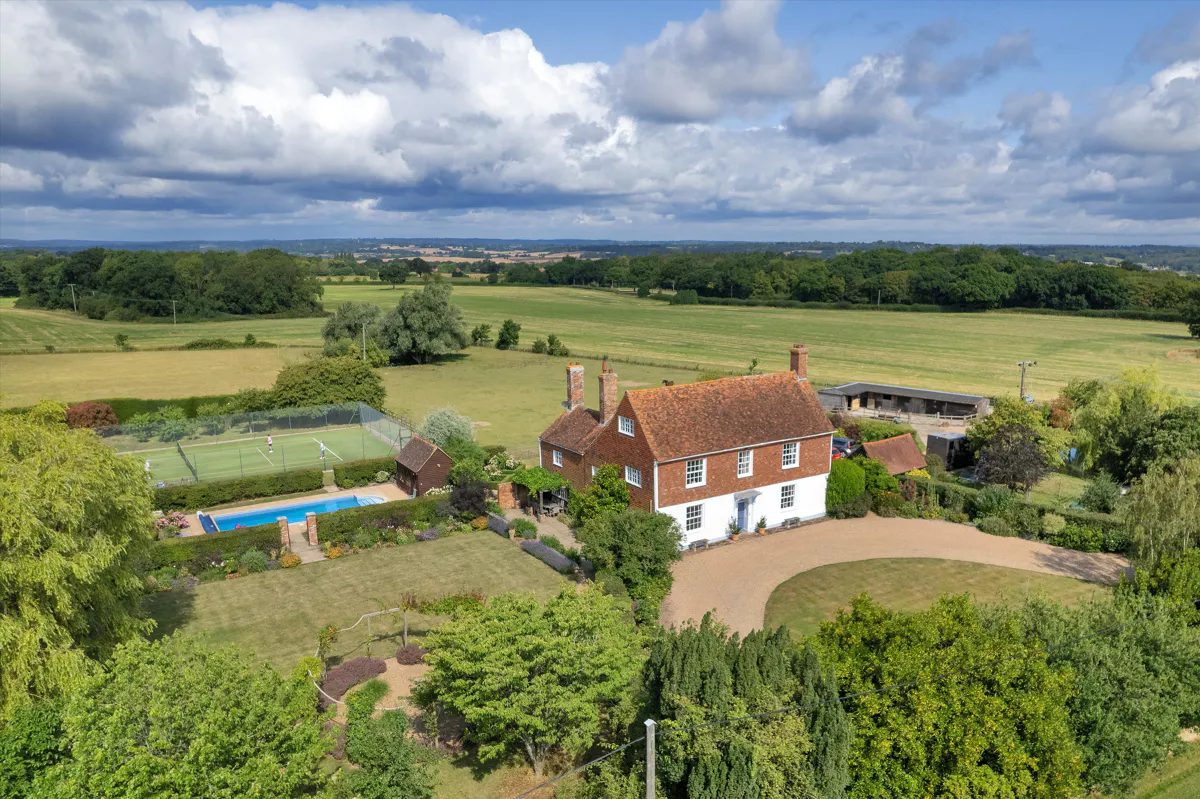 Kent TN30: grade II listed country house