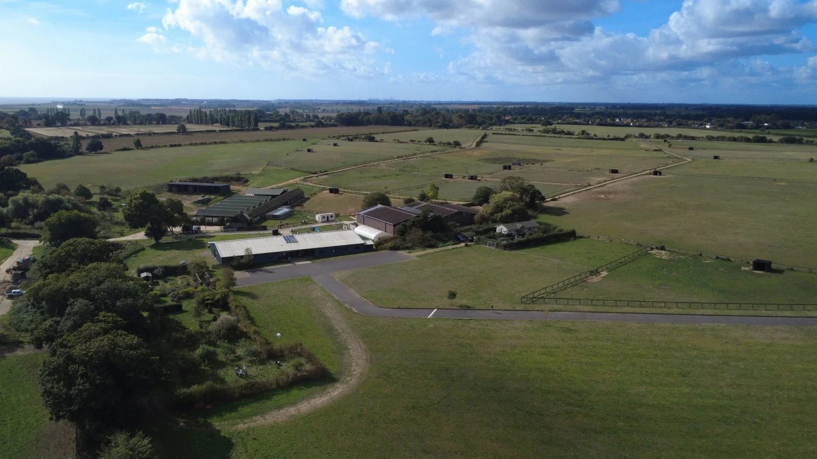 Mobile home with outbuildings, Nr Woodbridge