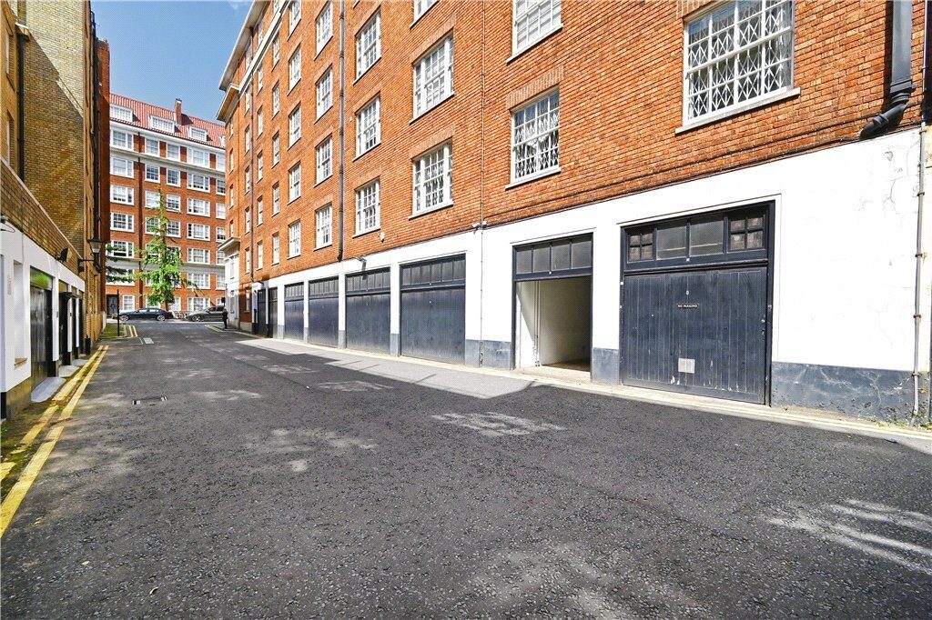 Bryanston Court, George Street, Maryl...