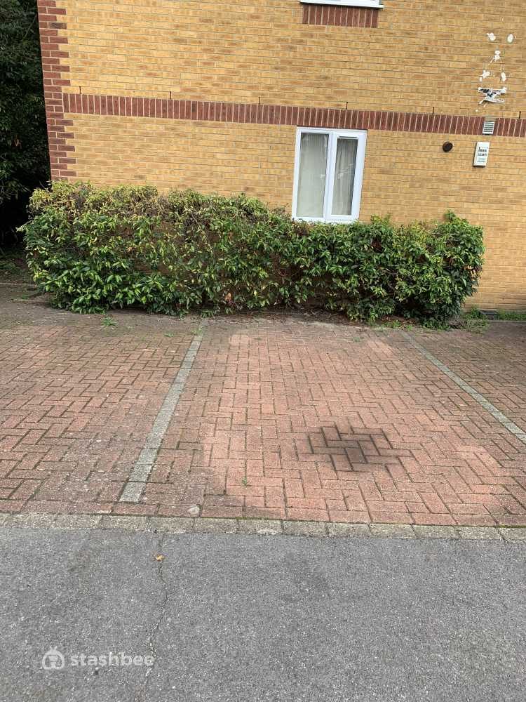 Parking Space to Rent in East London, E15
