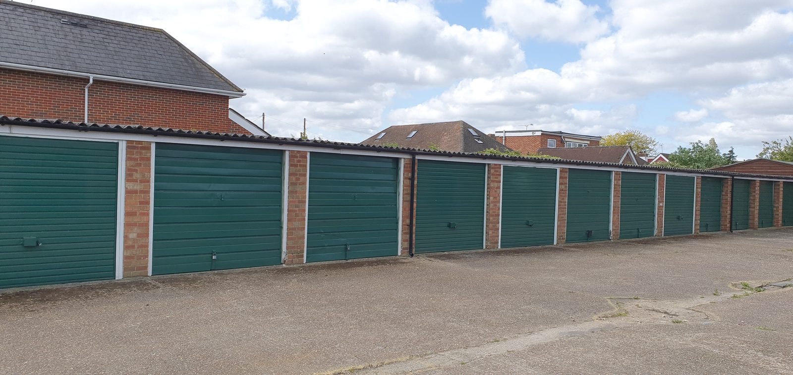 Clyde Road, Lancaster Court (access adj 60) Staines-upon-Thames, Surrey