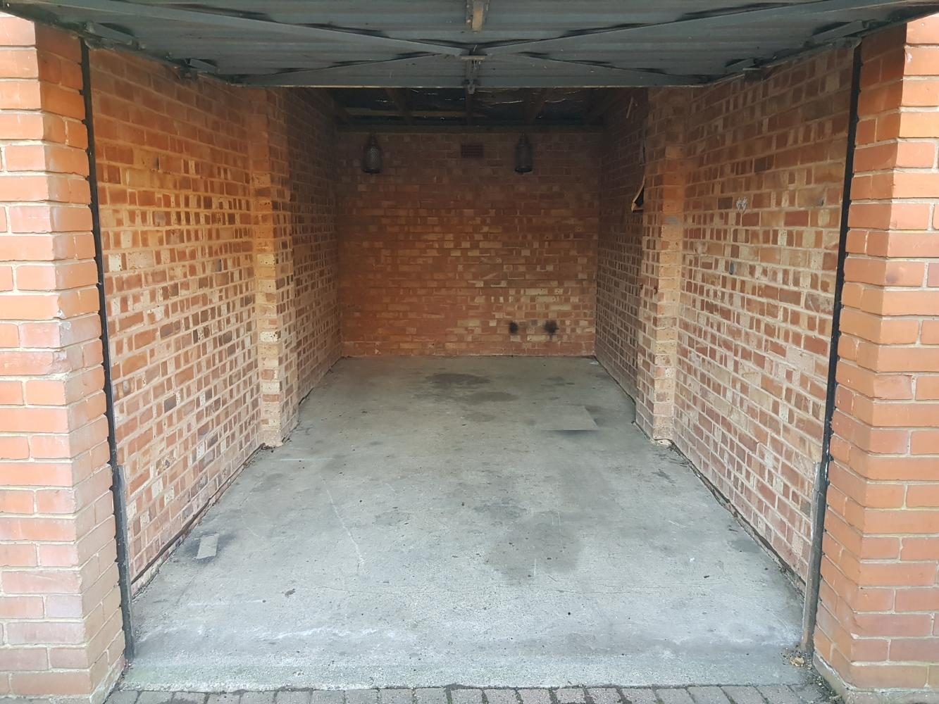 Garage to Rent in Gerrards Cross, SL9