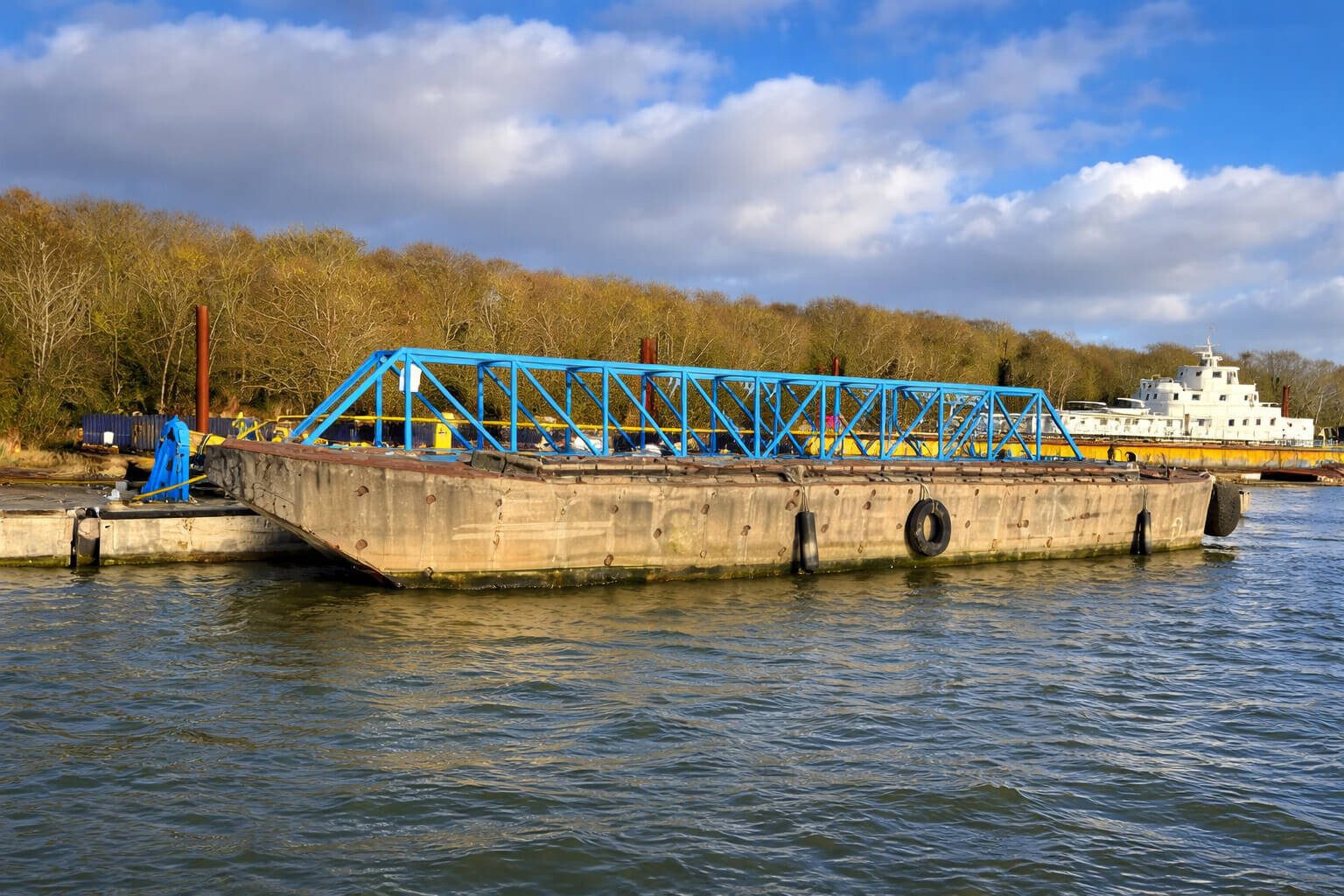 Residential Concrete Barge with Potential