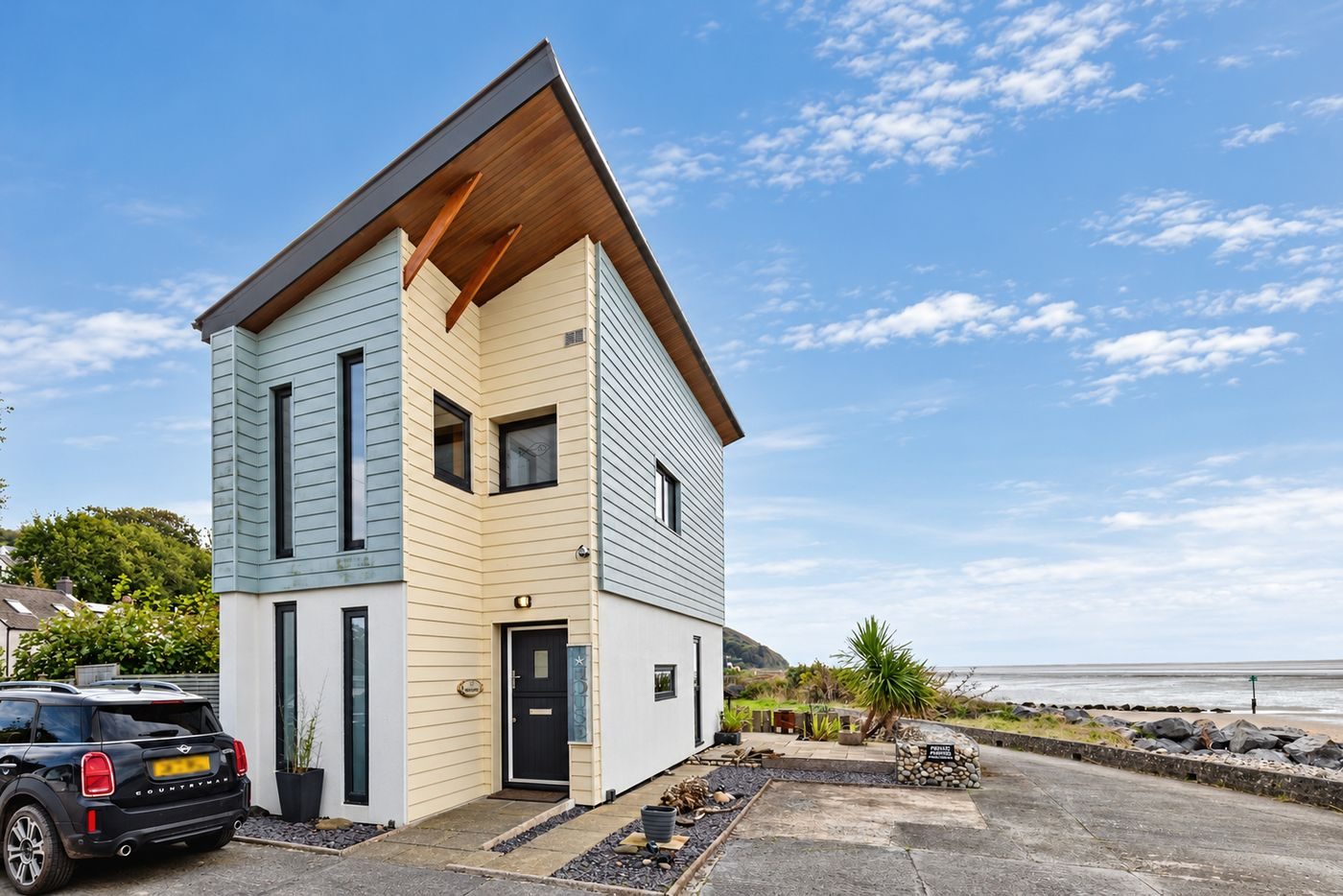 Ferryside, Carmarthenshire