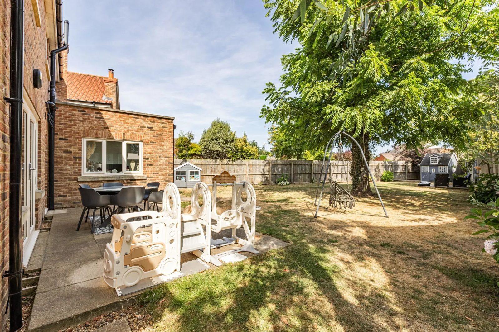 Open Plan Detached Family Home in Emneth