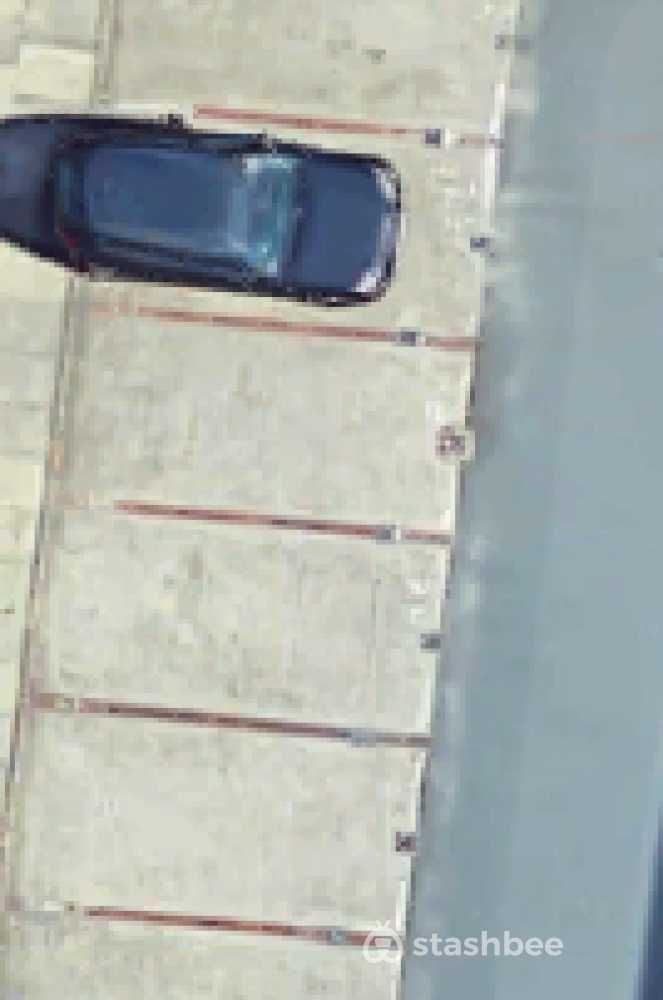 Parking Space to Rent in East London, E14