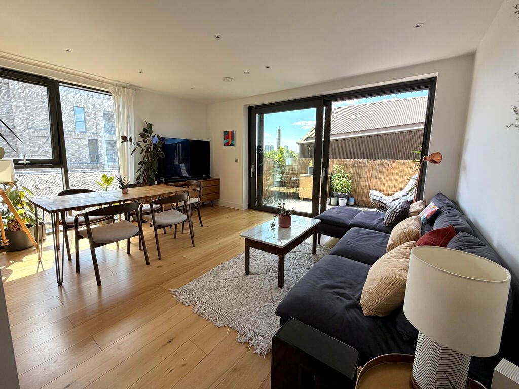 Period waterfront apartment, London